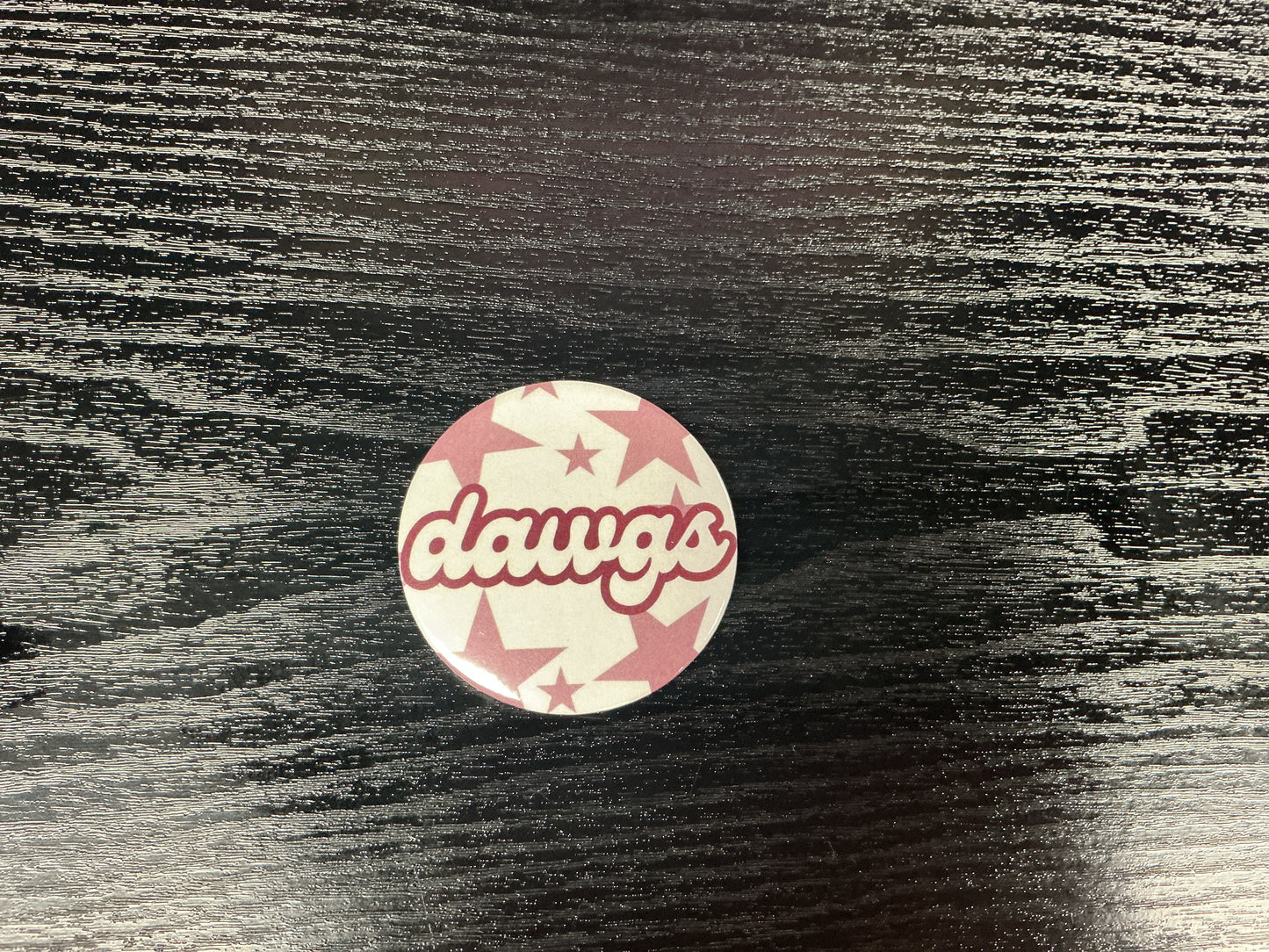 Dawgs button