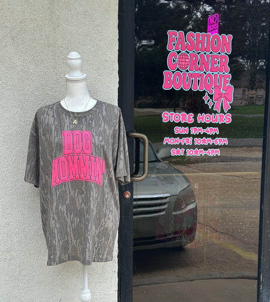 Dog Mommin Mossy Oak Tee