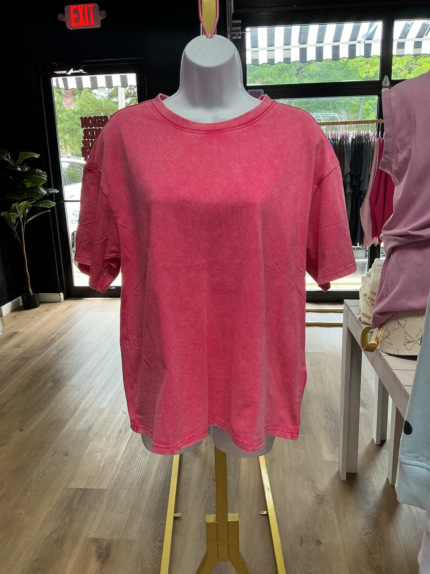 Acid washed hot pink tee
